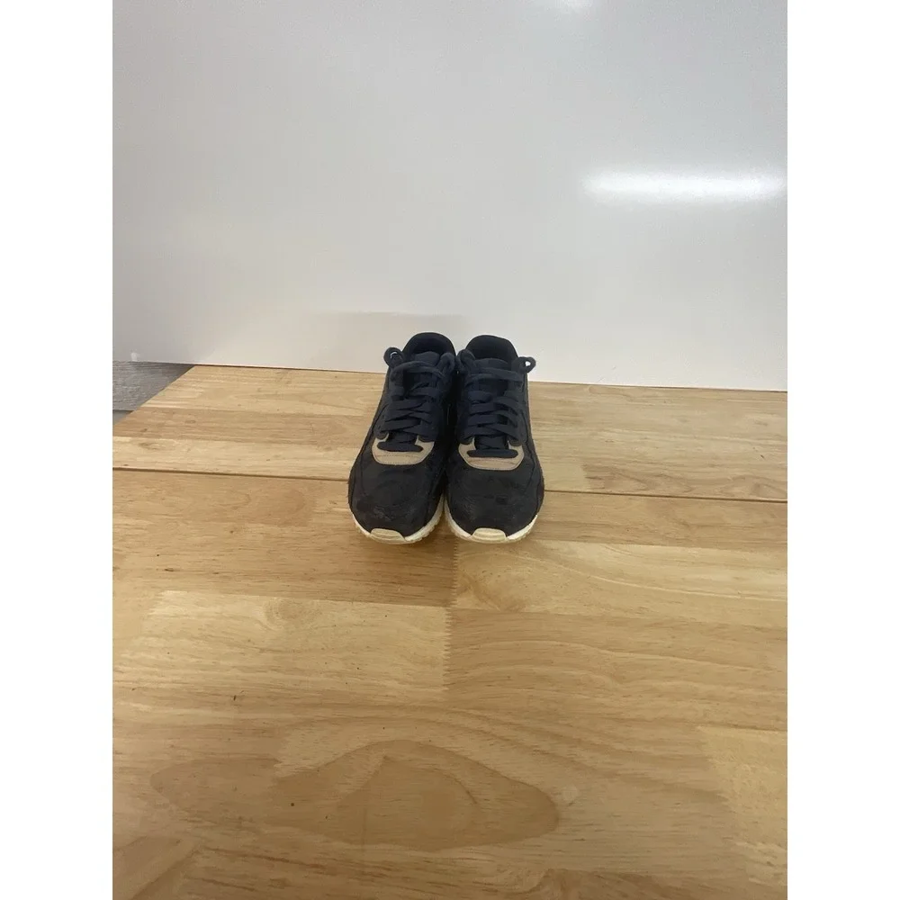 NIKE Air Max 90 SD Dark Obsidian Women's 8 Navy Dark Blue Tan White‎ 920959-400